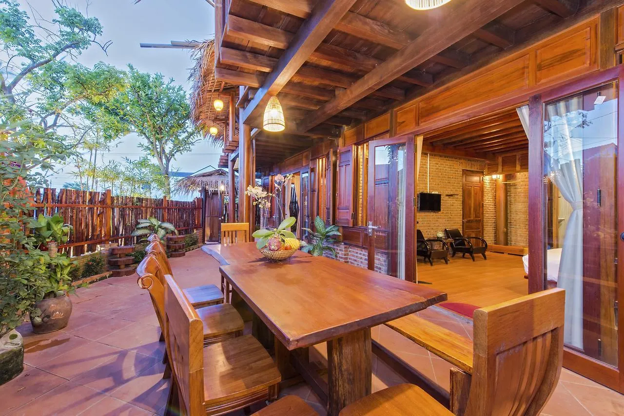 Wooden Lodge Homestay Hoian Hội An